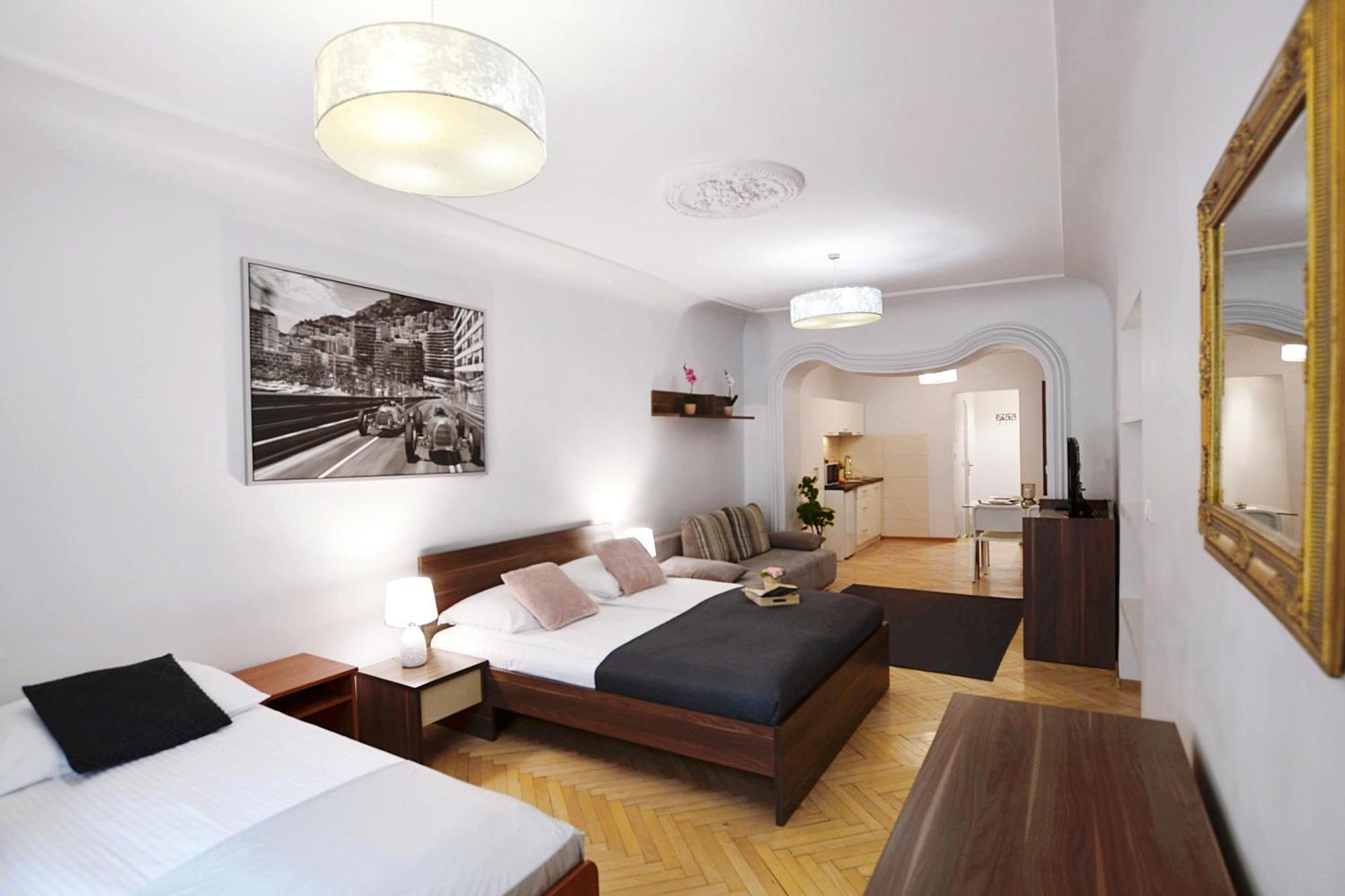 P&J Apartments Florianska Krakow Exterior photo