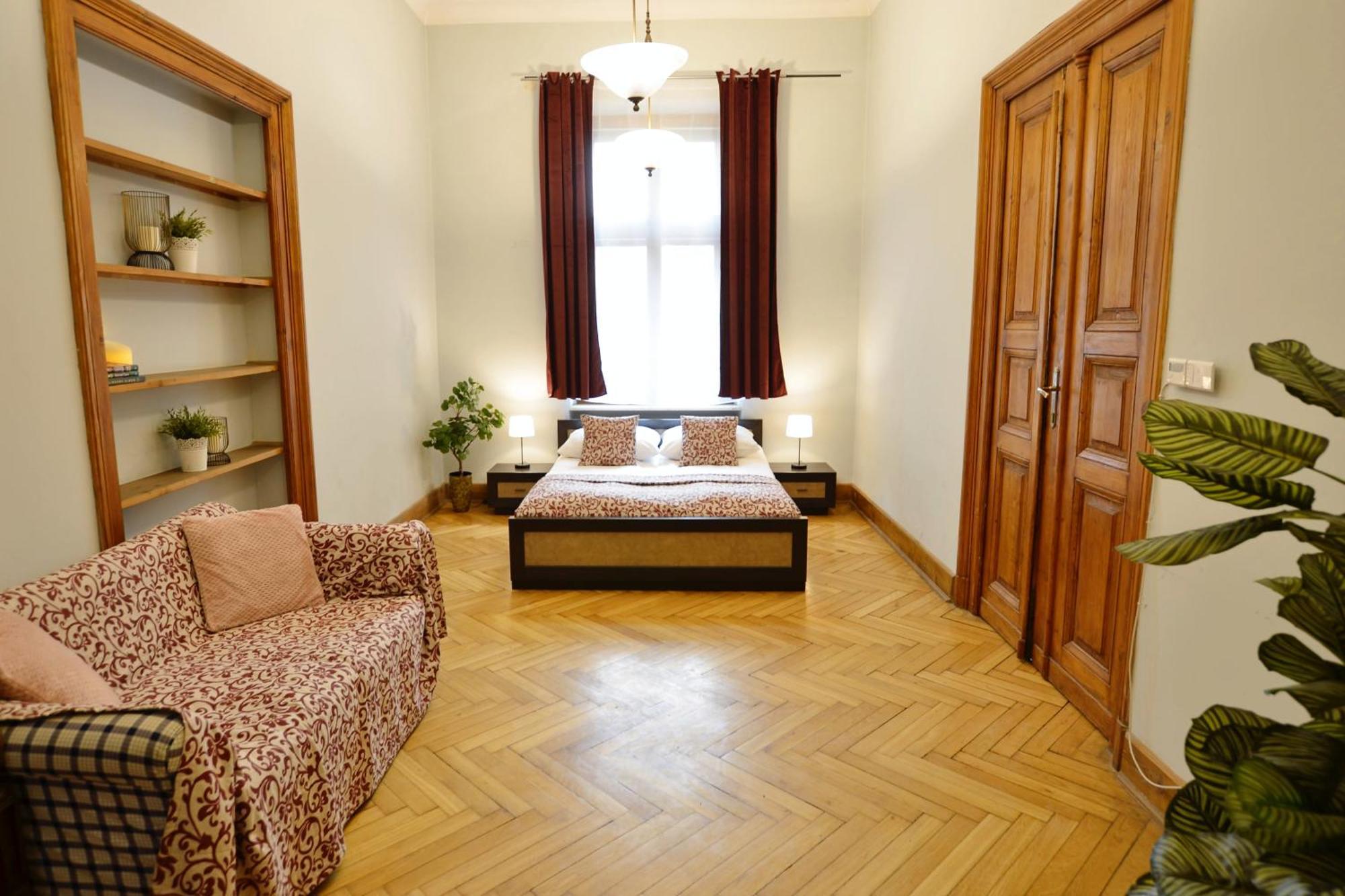 P&J Apartments Florianska Krakow Exterior photo